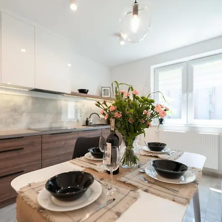39 Z Pieknym Ogrodem - Dream Apart Apartament *