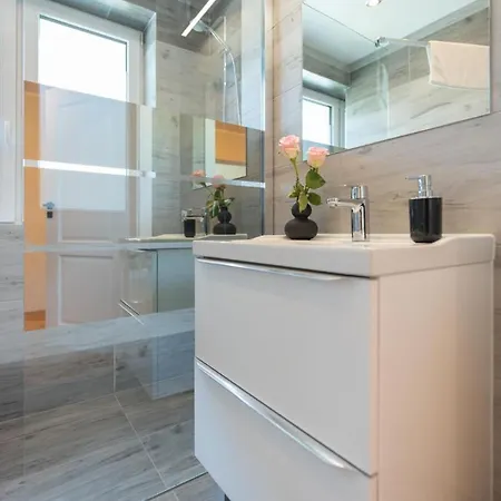 Apartament 39 Z Pieknym Ogrodem - Dream Apart